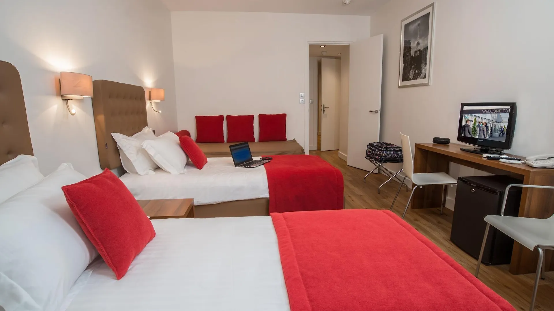 ***  Hotel De France Cannes France