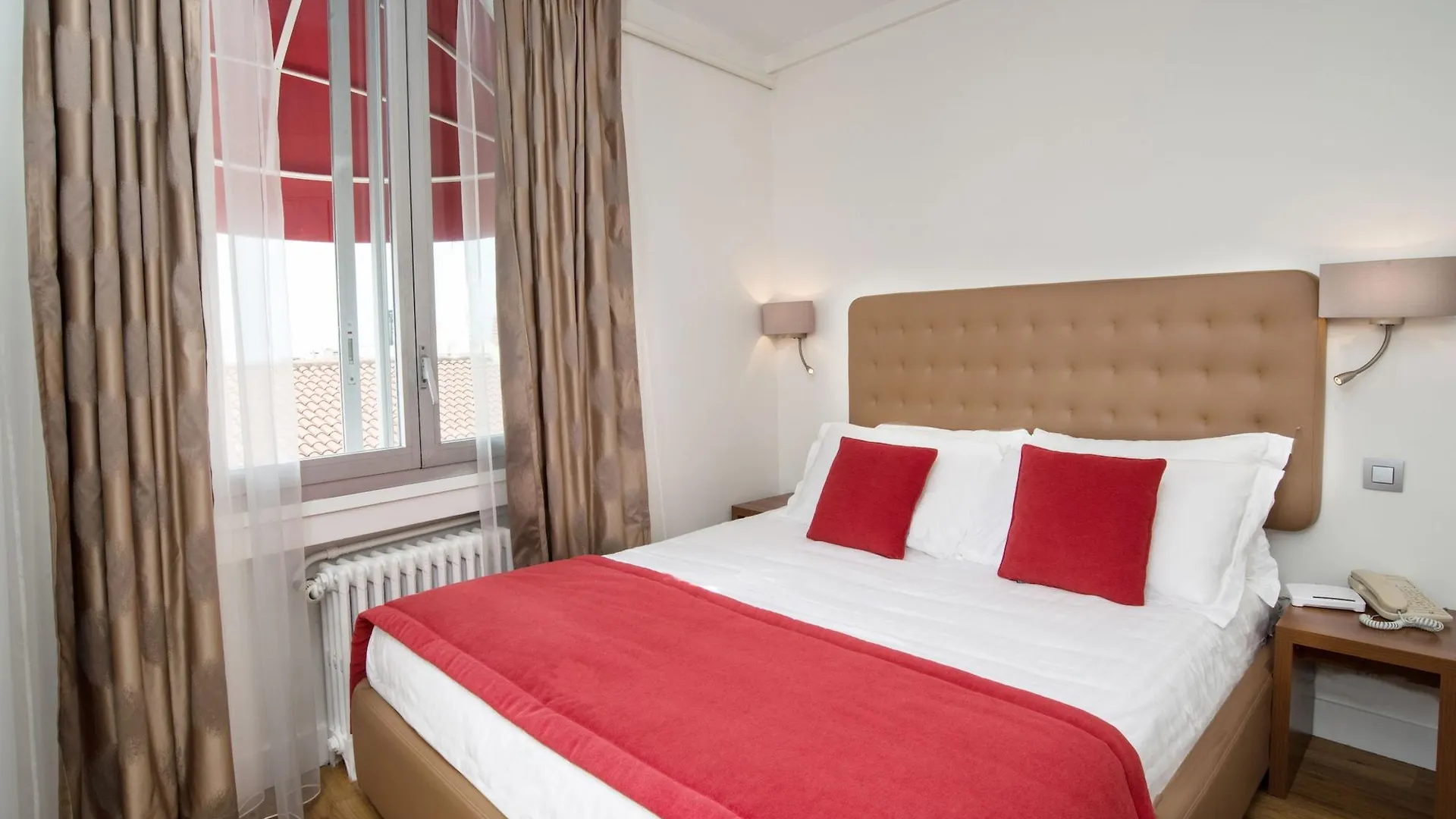 Hotel De France Cannes