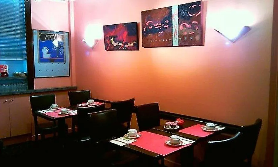 Hotel De France Cannes 3*,